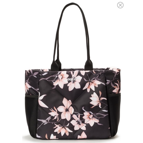VOORAY Handbags - [LIKE 🆕] VOORAY: Aria Tote